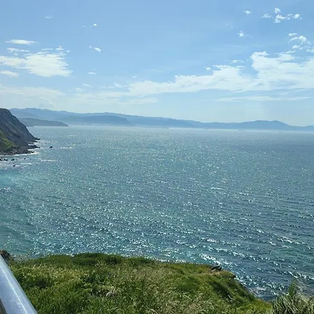 Tu Refugio Junto Al Mar Te Espera Disfruta Final Europa League Barrika